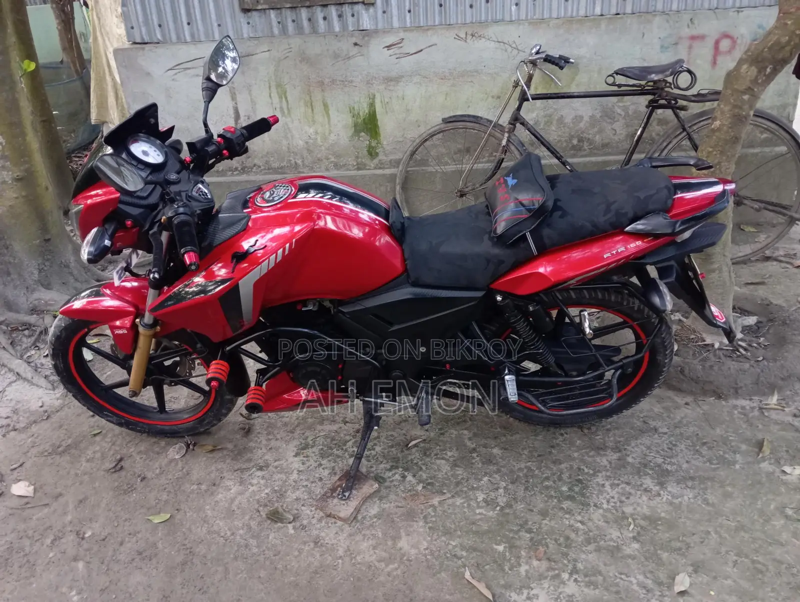 TVS Apache RTR . 2017