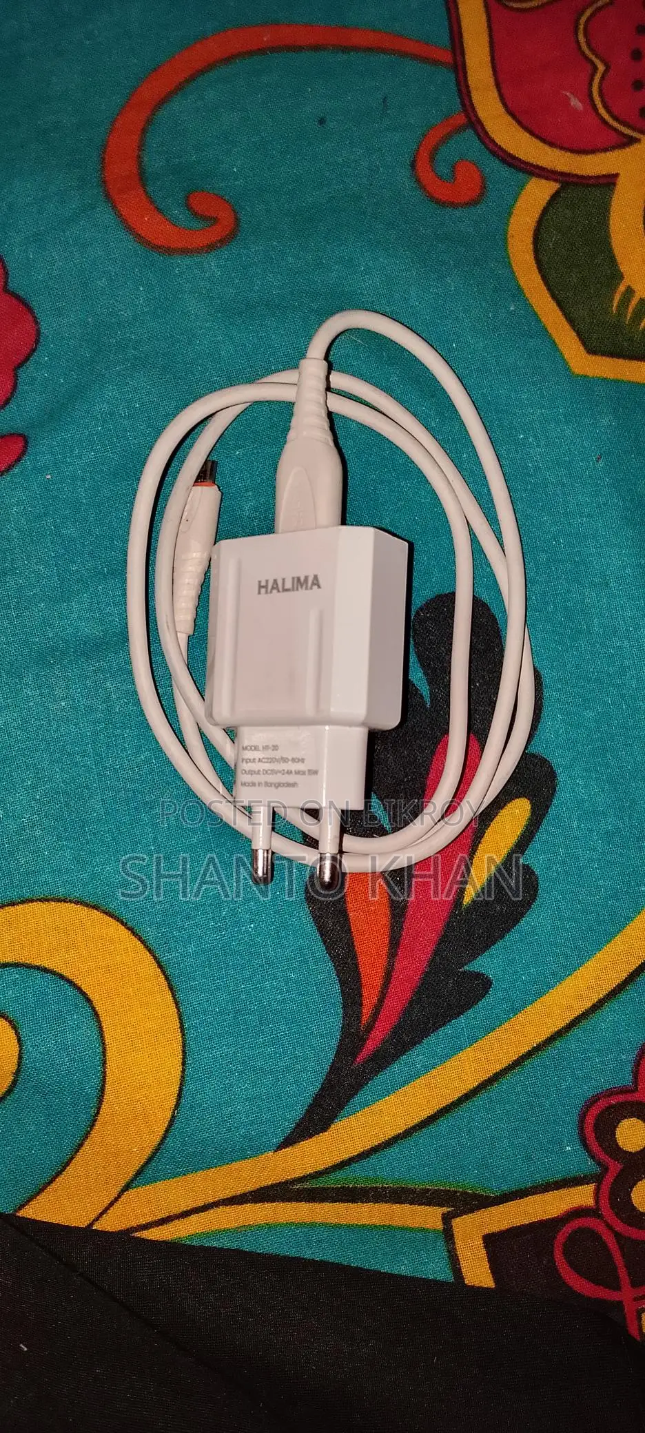 Halima Charger 15W