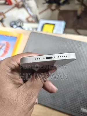 Apple iPhone 13 128 (Used)