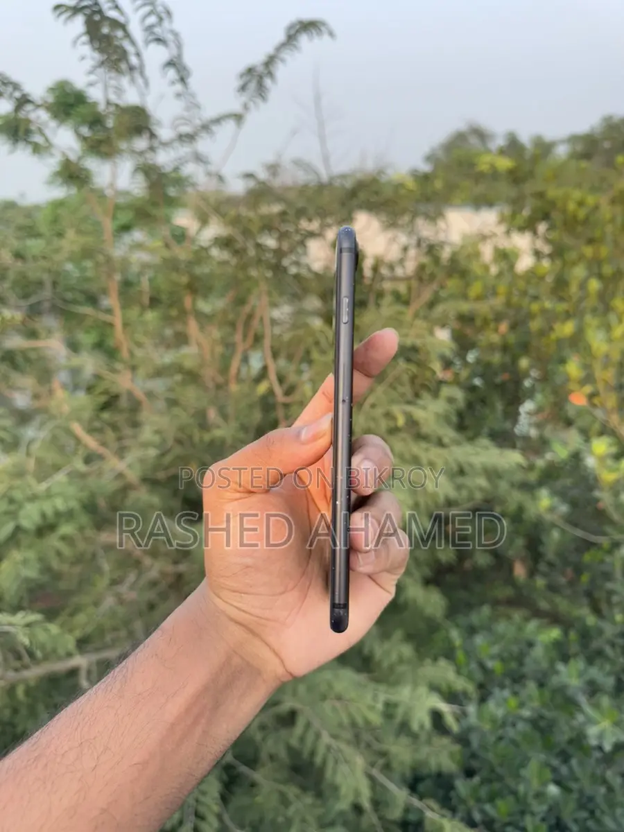 অ্যাপল আইফোন ৭ প্লাস (ব্যবহৃত)