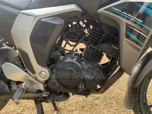 Yamaha Fazer FI V2 . 2026