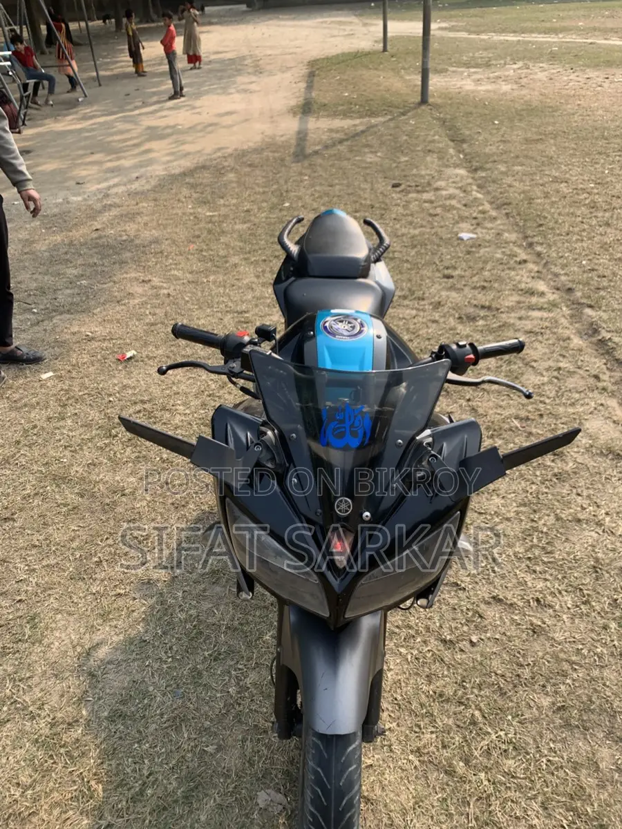 Yamaha Fazer FI V2 . 2026
