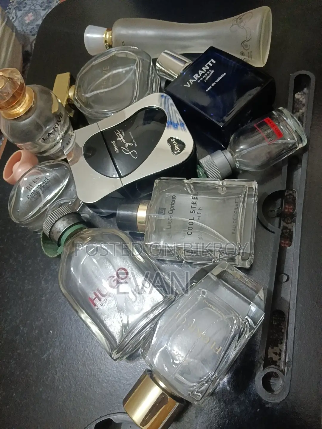 পারফিউমের বোতল