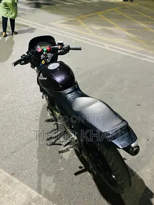বাজাজ পালসার ১৫০ . ২০১৪