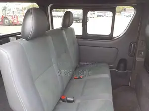Toyota Hiace Super GL Dark Prime 2022