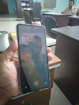 OnePlus 5G (Used)