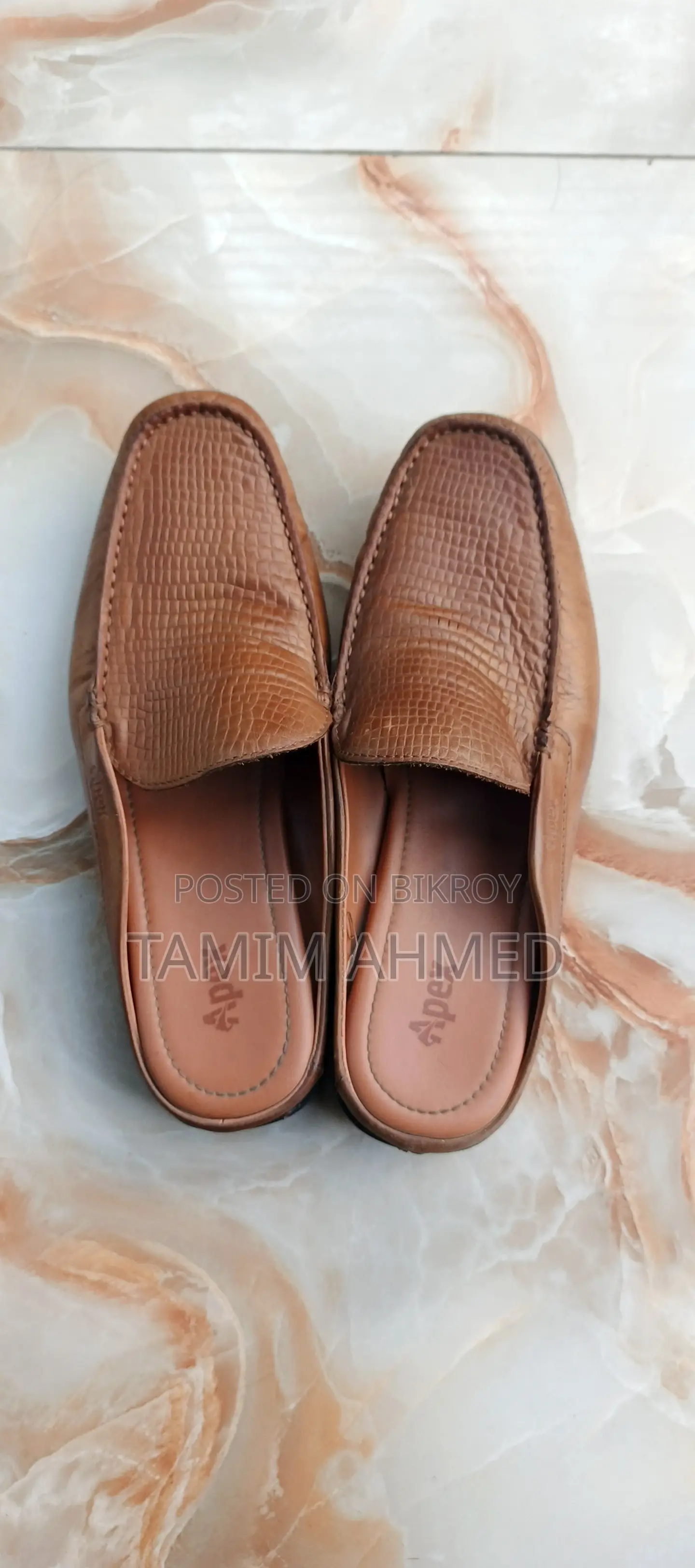 Apex Original Loafer – Size 39, Used 2-3 Days, Almost New