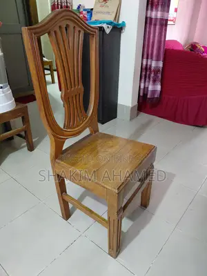 Dining Table with 6 Chairs