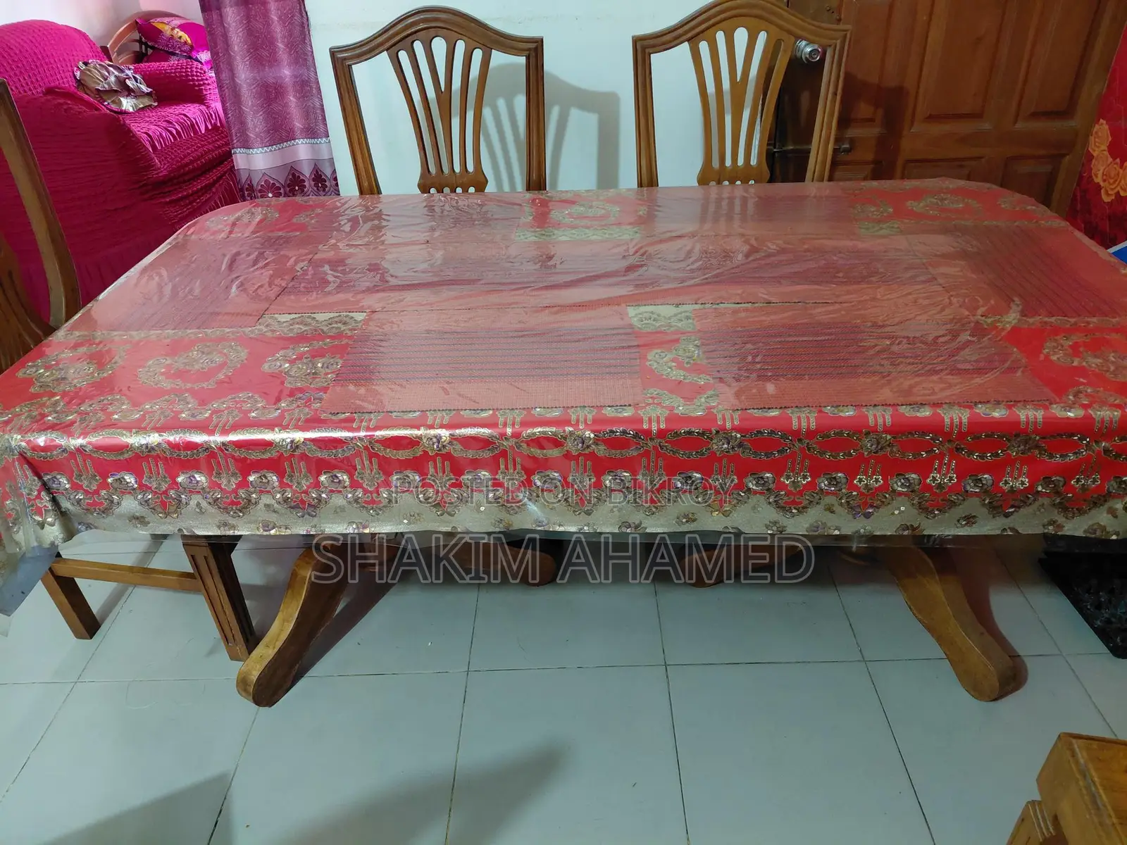 Dining Table with 6 Chairs