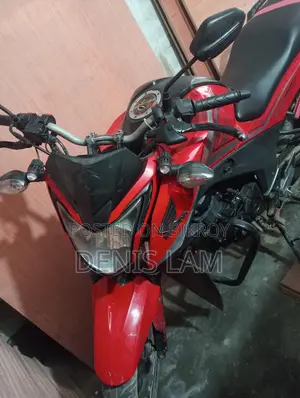 Honda Hornet 2019