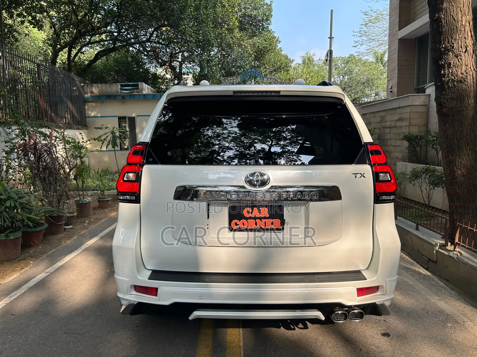 Toyota Land Cruiser Prado 2021 Pearl