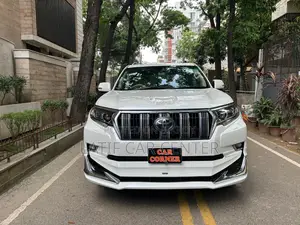 টয়োটা ল্যান্ড ক্রুজার প্রাডো ২০২১ পার্ল