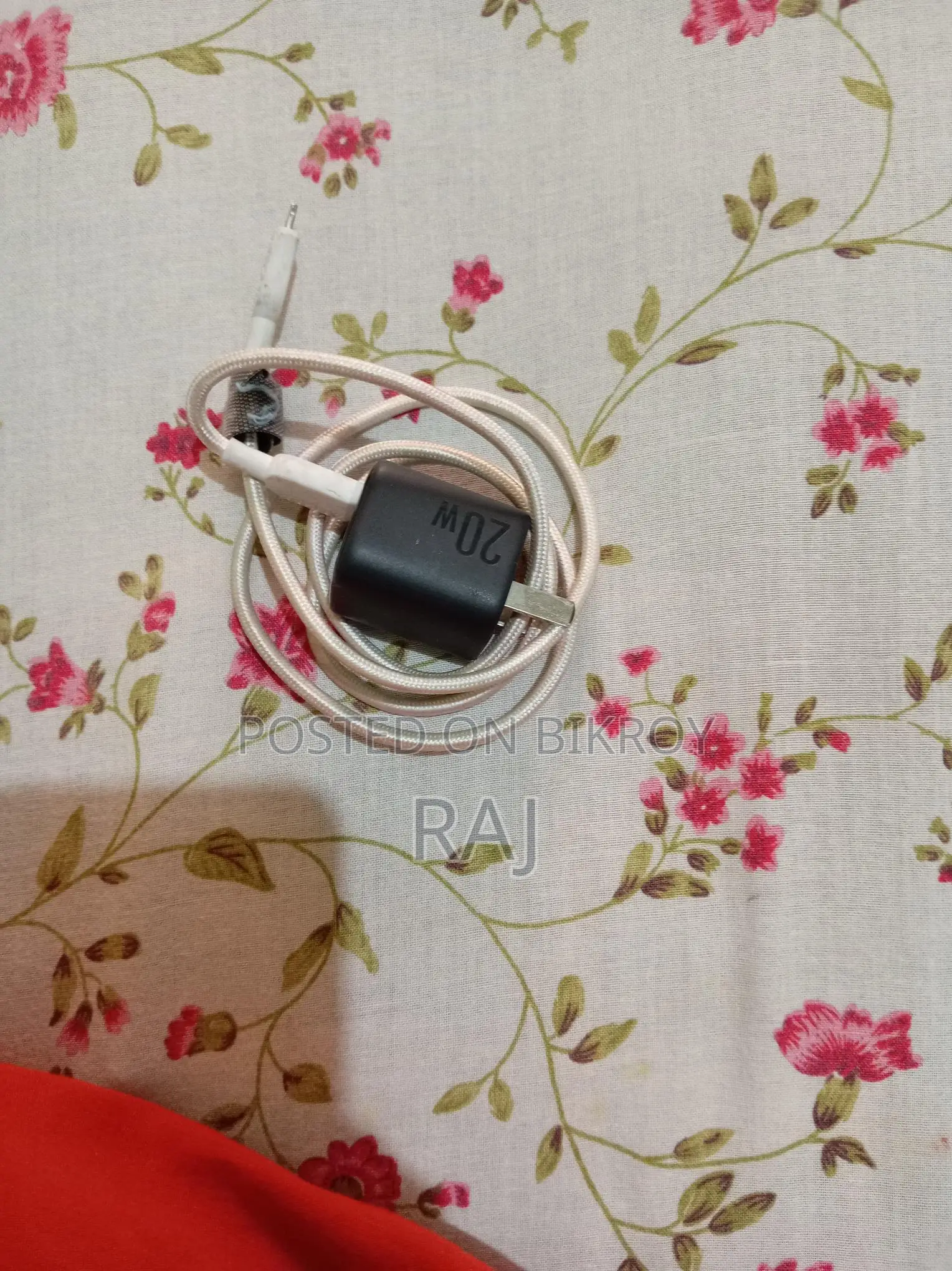 Apple iPhone 12 Pro Max Charger (Used)