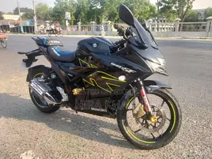 Suzuki Gixxer SF 2024