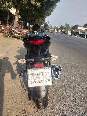 Suzuki Gixxer SF 2024