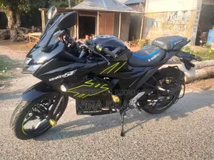 Suzuki Gixxer SF 2024