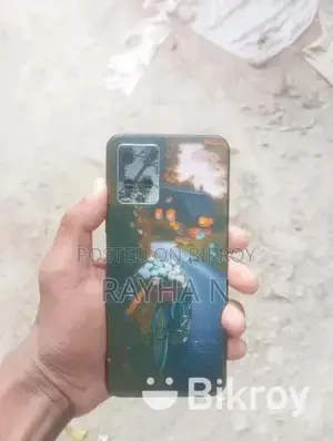 Vivo Y33s 8/128 (Used)