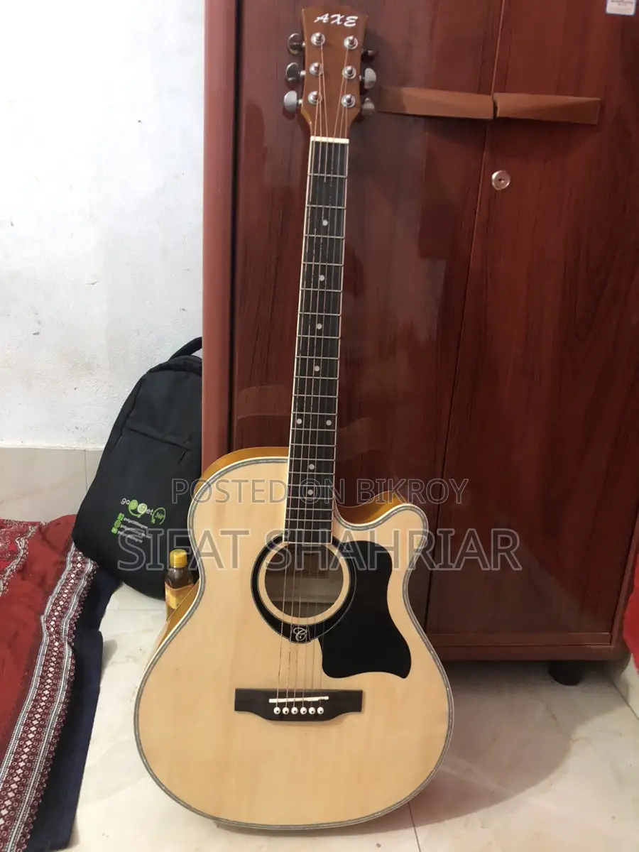 Guitar Sell Post AG52C