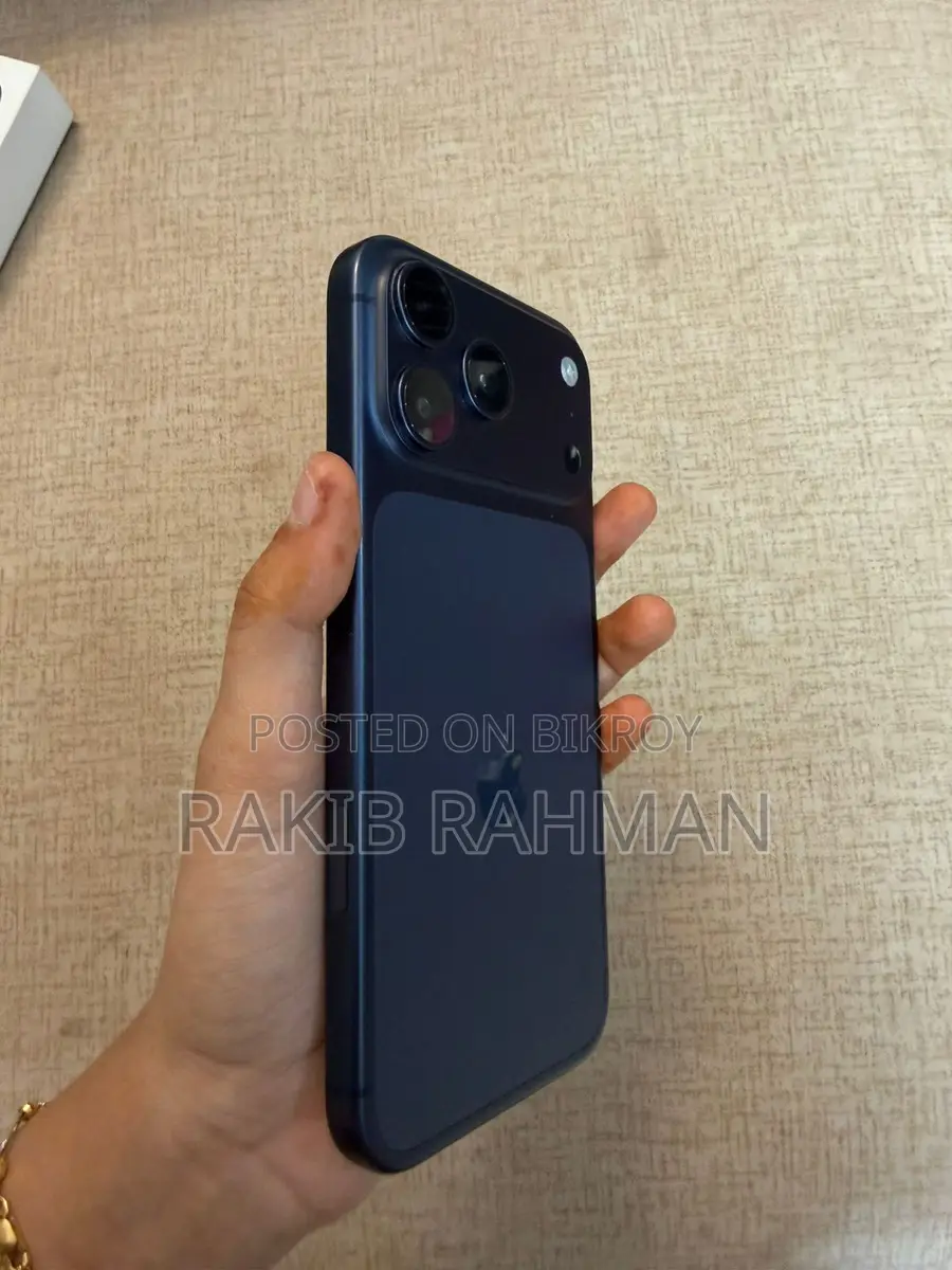 Apple iPhone 17 Pro Max (Used)