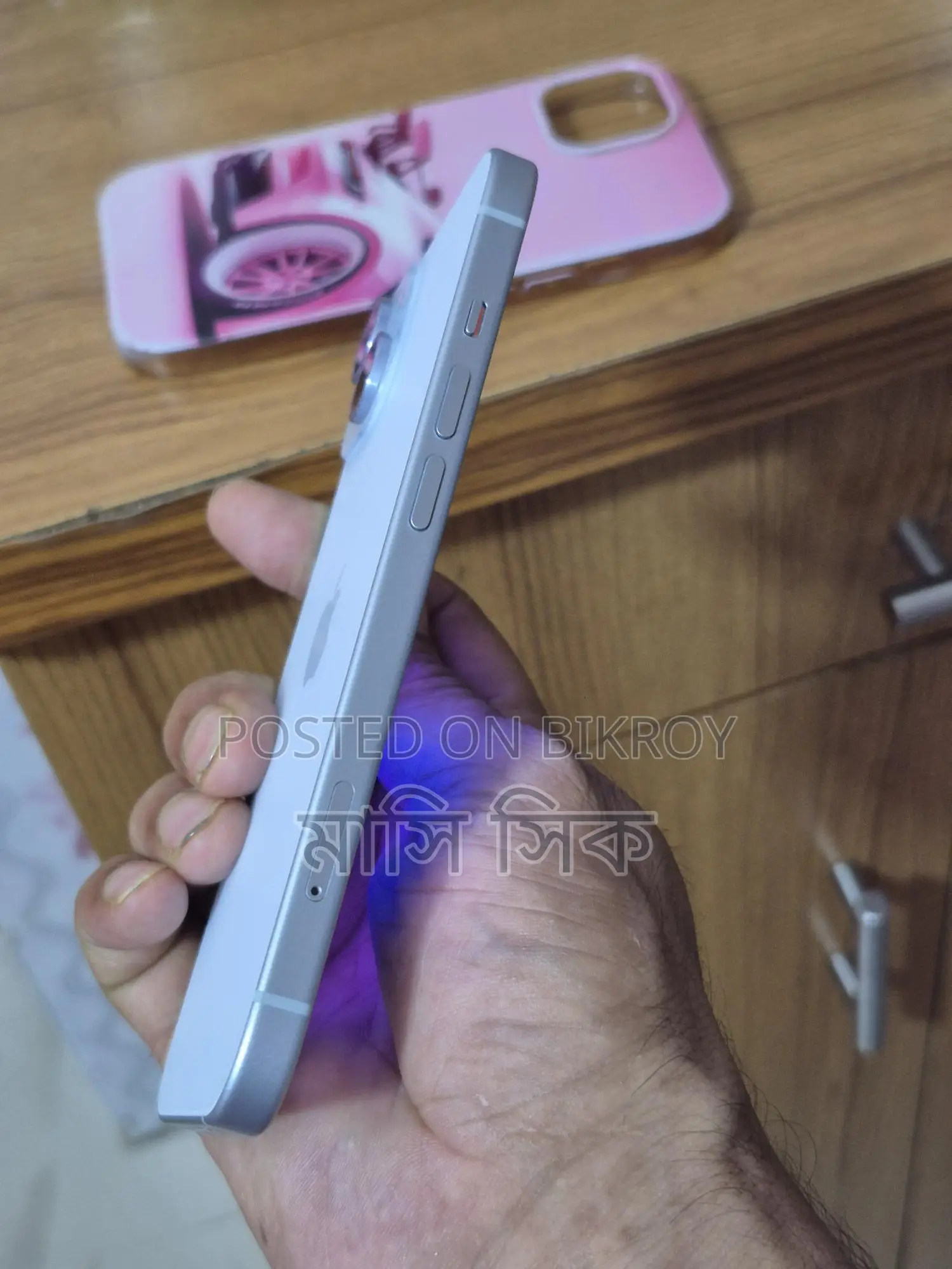 Apple iPhone 15 batary.91.rom.128.GB (Used)