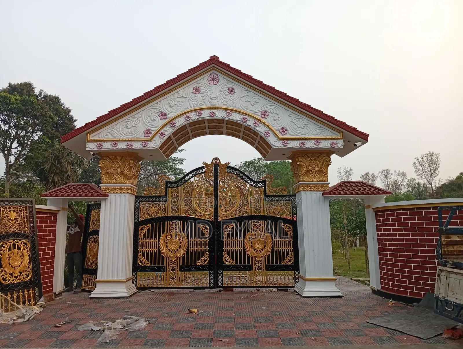 Vietnam Gate
