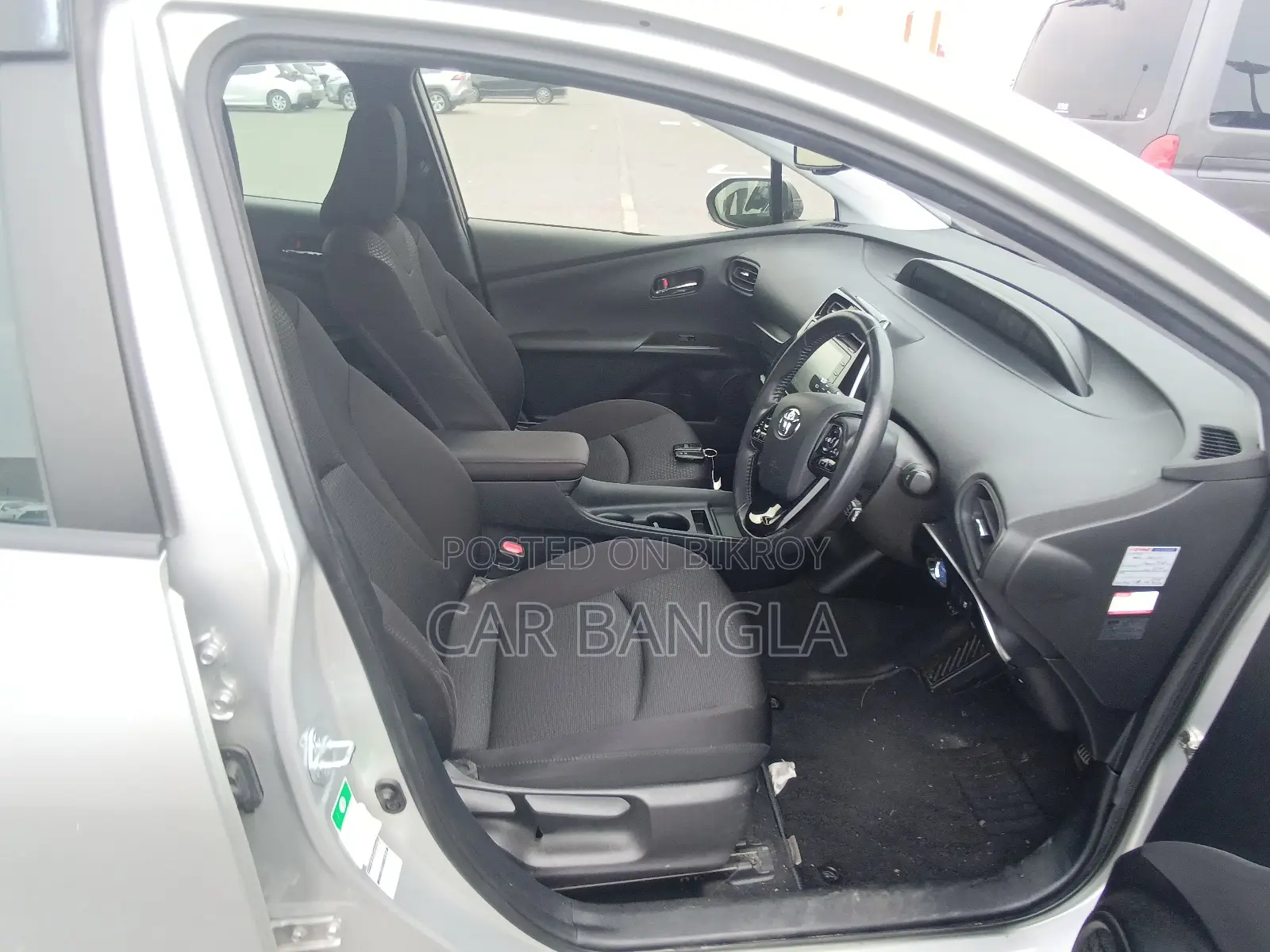 Toyota Prius S SAFETY PLUS 2021