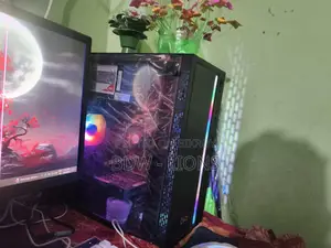 Ryzen 3000g 8GB RAM RX550 Graphics Card
