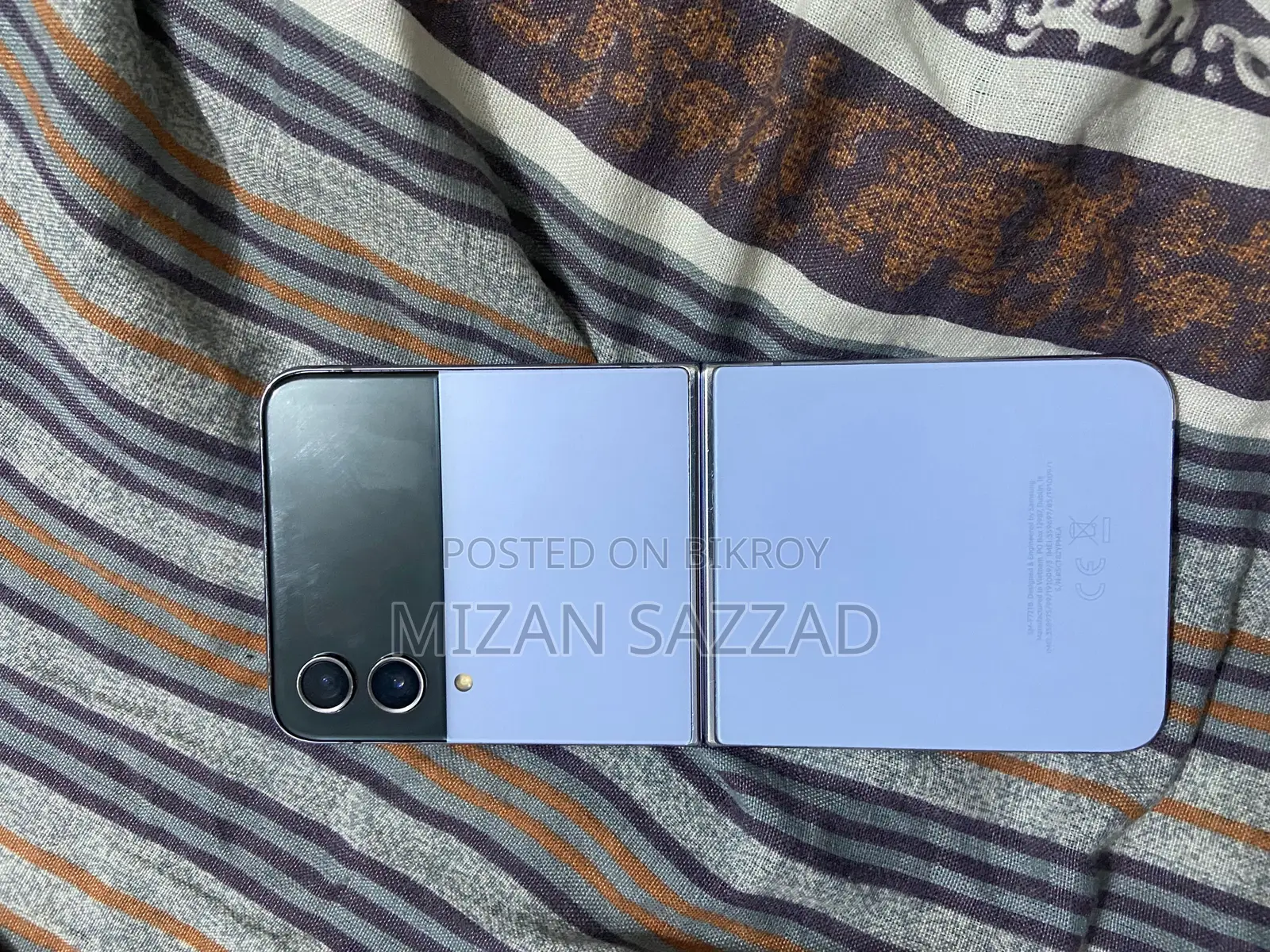 Samsung Galaxy Z Flip 4 (Used)