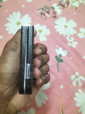 Samsung Galaxy Z Flip 5 (Used)