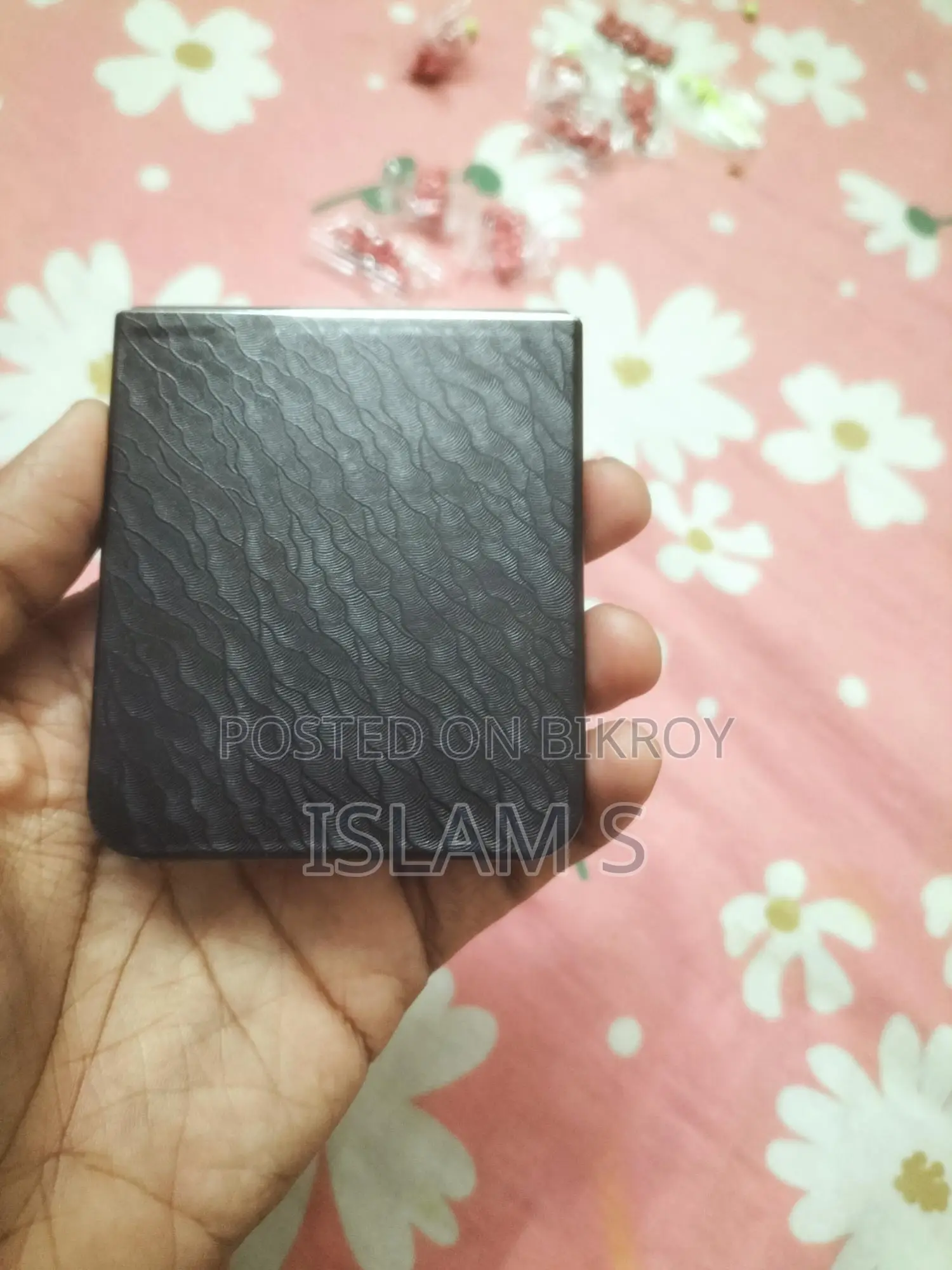 Samsung Galaxy Z Flip 5 (Used)