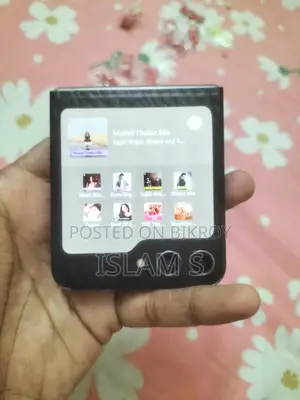 Samsung Galaxy Z Flip 5 (Used)