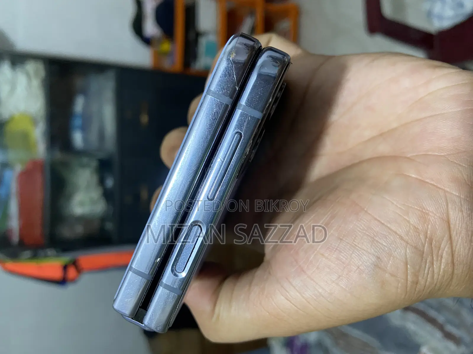 Samsung Galaxy Z Flip 4 (Used)