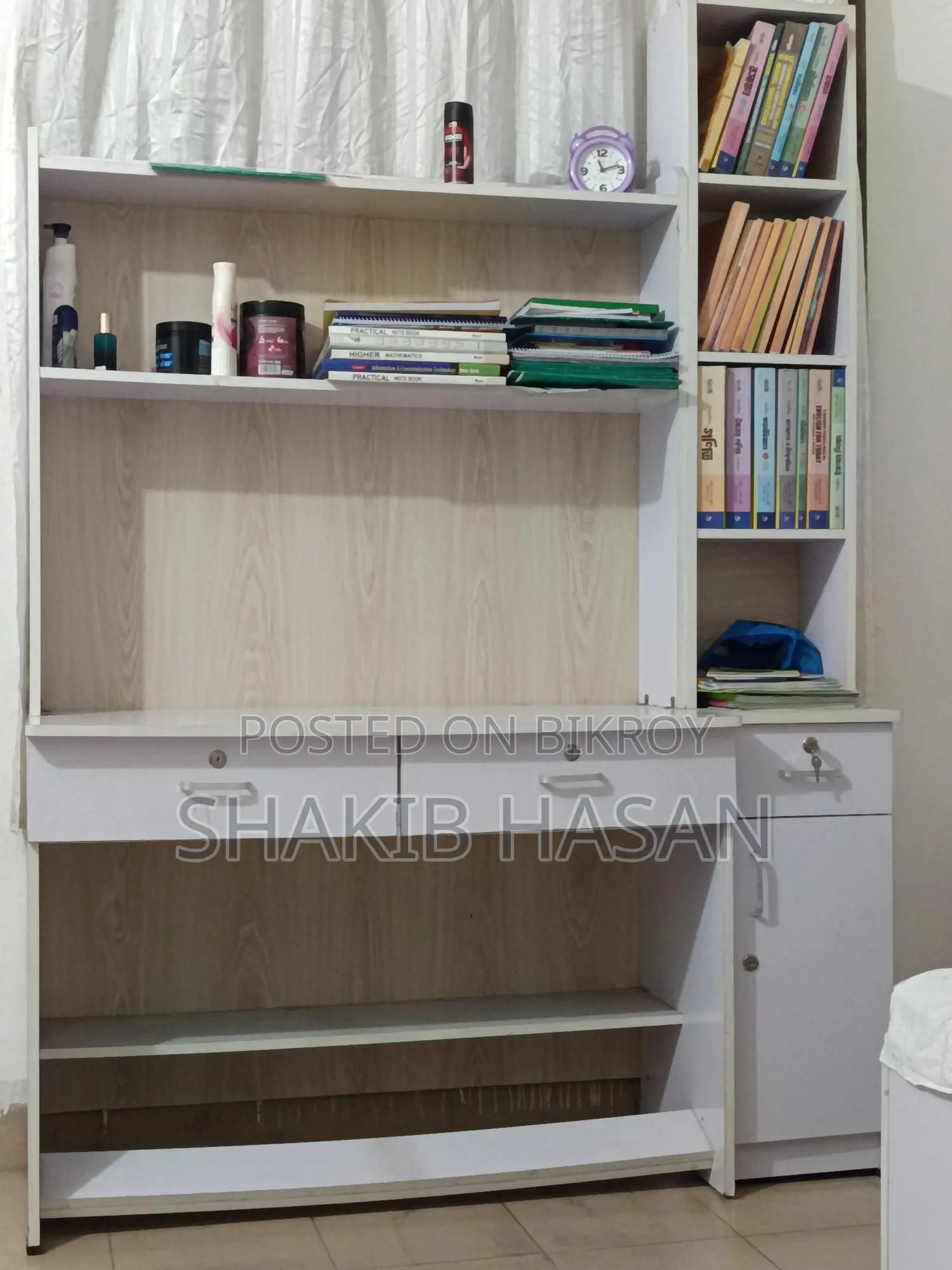 White Partex Table