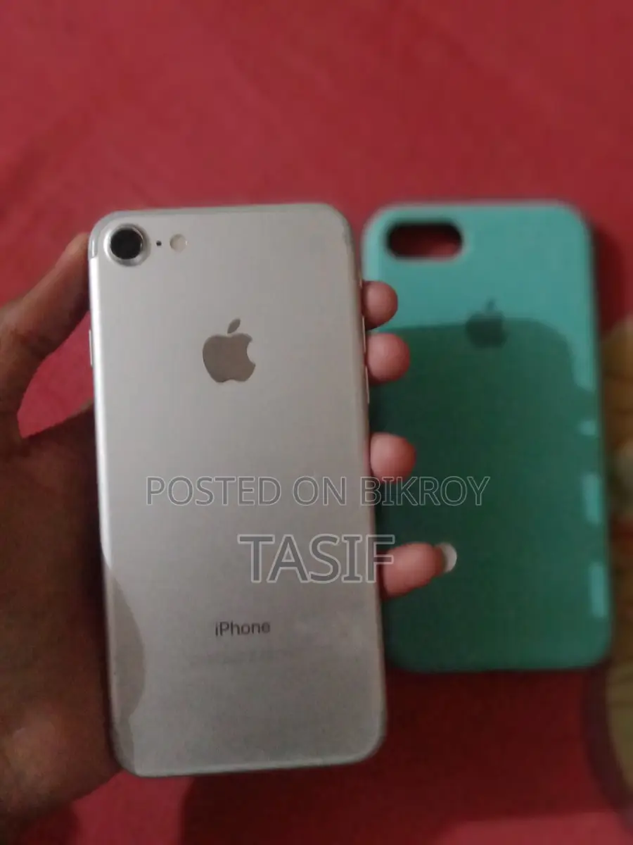 Apple iPhone 7 ` (Used)