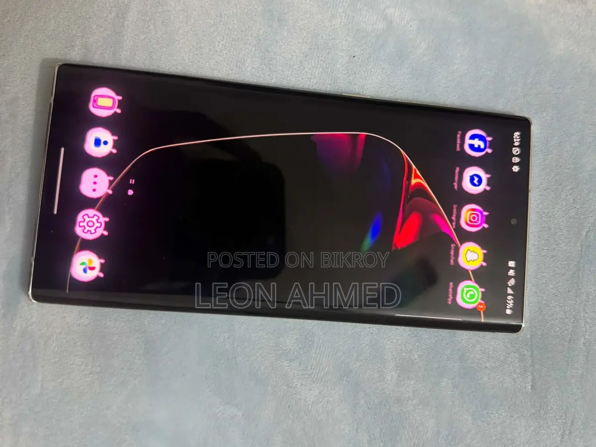 Samsung Chat (Used)