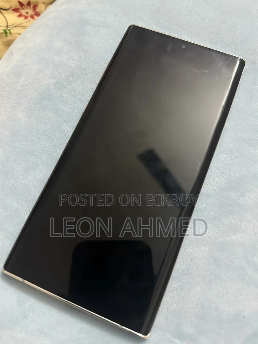 Samsung Chat (Used)