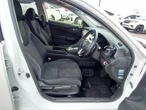Honda Insight LX PACKAGE 2021