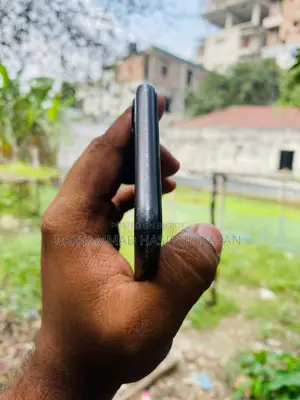 Apple iPhone 11 (Used)