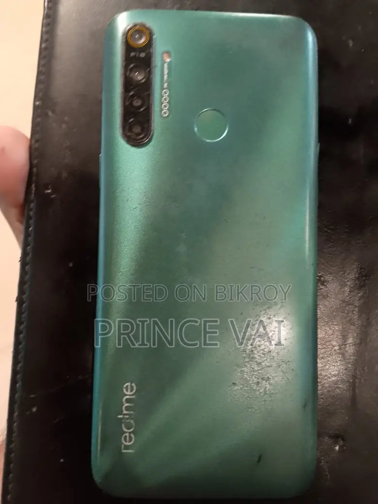 Realme 5i / (Used)