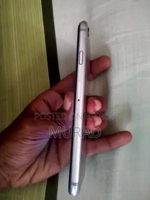 Apple iPhone 6 (Used)