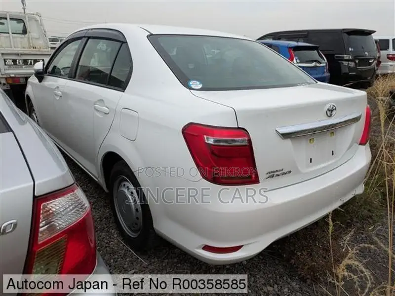 Toyota Axio NON-HYB 3.5POINT 2020