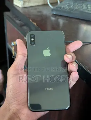 Apple iPhone X (Used)