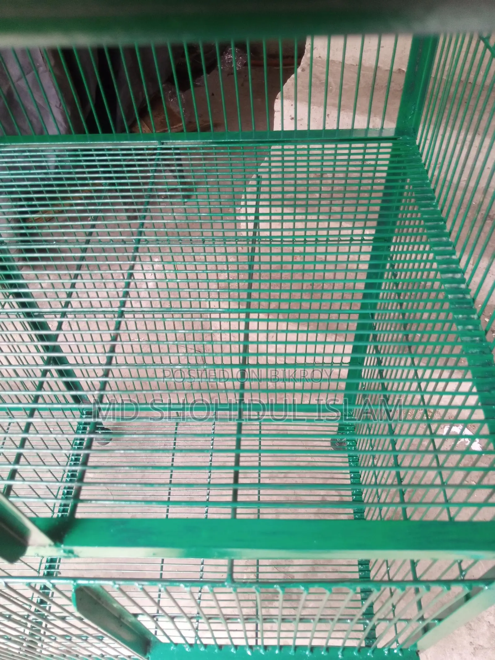 কবুতর ও পাখির খাচা