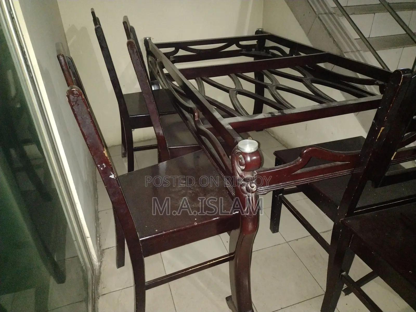 Malaysian Oak Dining Table Full Fresh 6 Chairs 3 Damaged