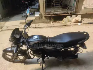 Bajaj Platina 100 2019