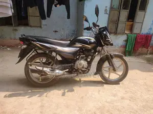 Bajaj Platina 100 2019