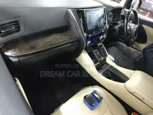 Toyota Alphard Black 2021