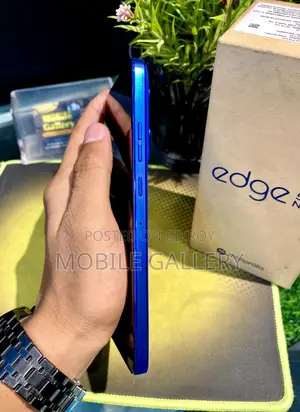 Motorola edge 50 New 8/256 (Used)