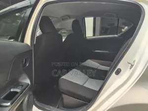 Toyota Aqua Urgent 2013