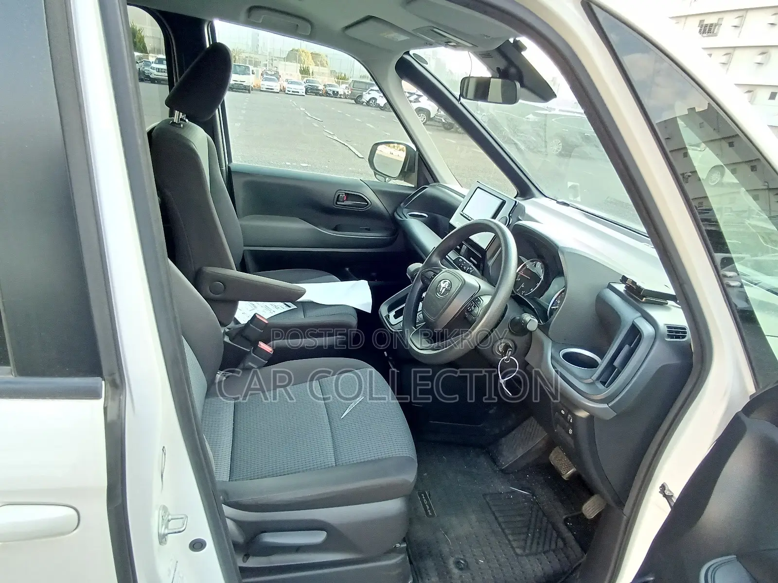 Toyota Noah S-G 2022